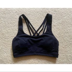 Lululemon Free To Be Serene Bra